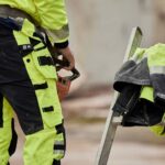 Ny undersökning: Varannan svensk bär arbetskläder på jobbet