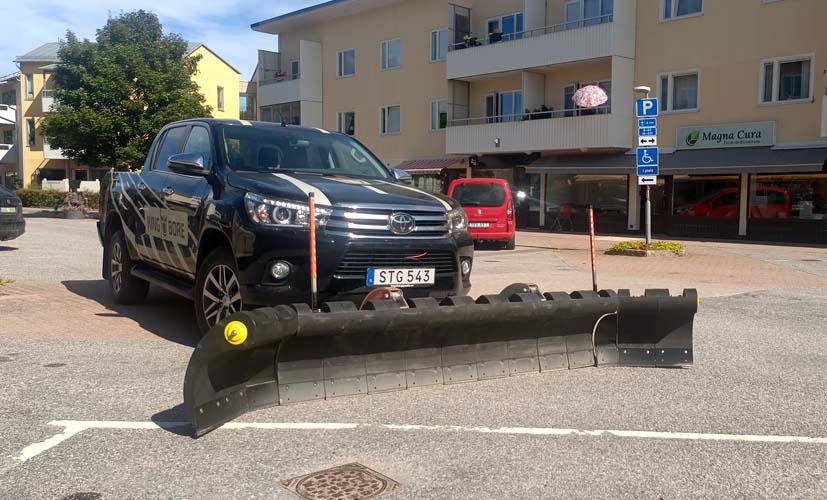 Snöblad med 330 cm arbetsbredd