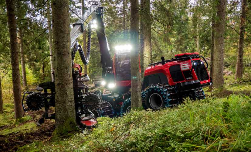 Helt ny hydraulik – Komatsu släpper kraftfull slutavverkningsskördare