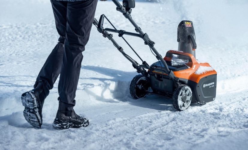 Husqvarna lanserar sina första batteridrivna snöslungor